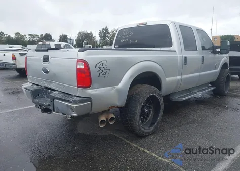 2015 Ford F-250 Xlt z USA, uszkodzony, nr VIN 1FT7W2BT6FED67075